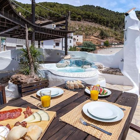 Town House With Roof Terrace And Plunge Pool Villa Alcaucín Buitenkant foto