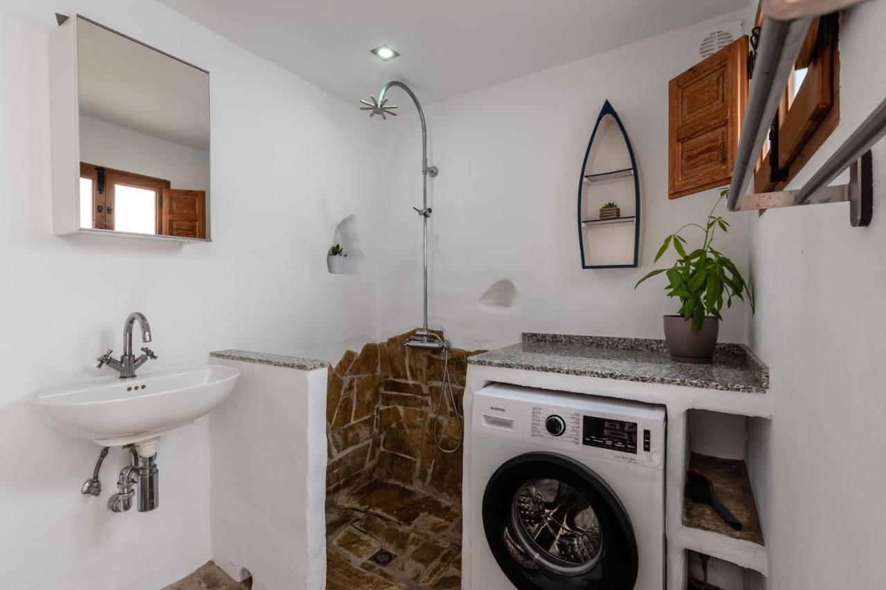 Town House With Roof Terrace And Plunge Pool Villa Alcaucín Buitenkant foto