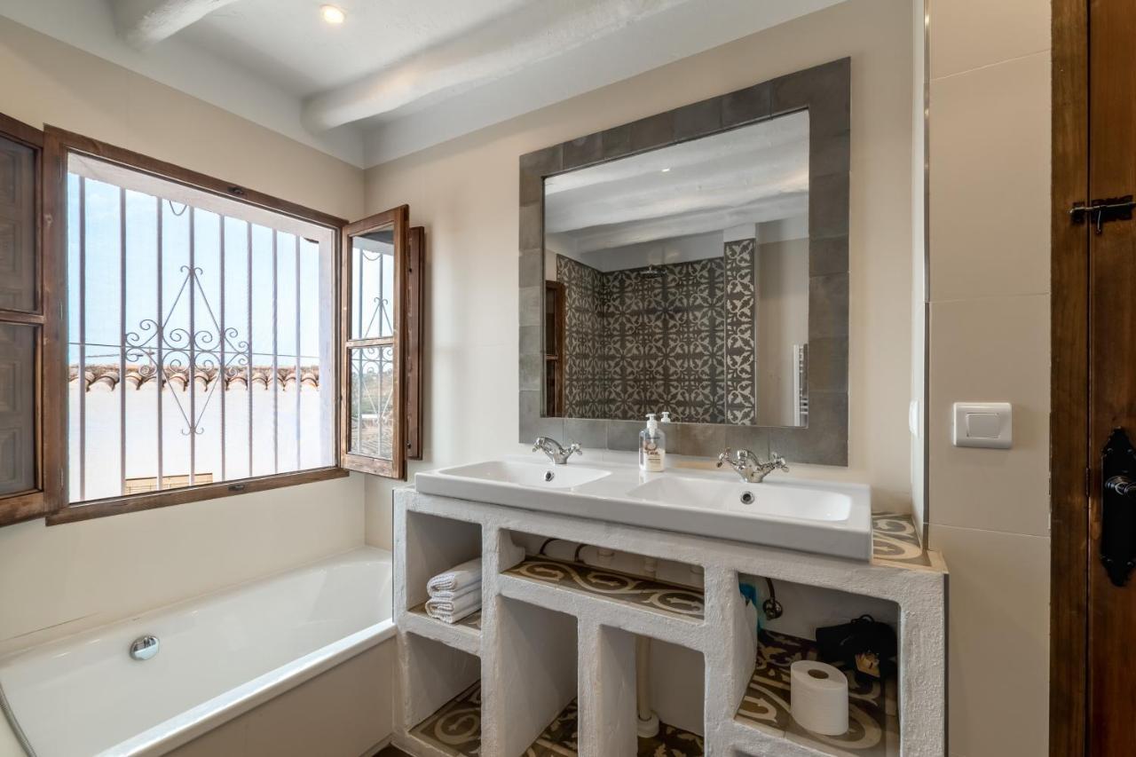 Town House With Roof Terrace And Plunge Pool Villa Alcaucín Buitenkant foto